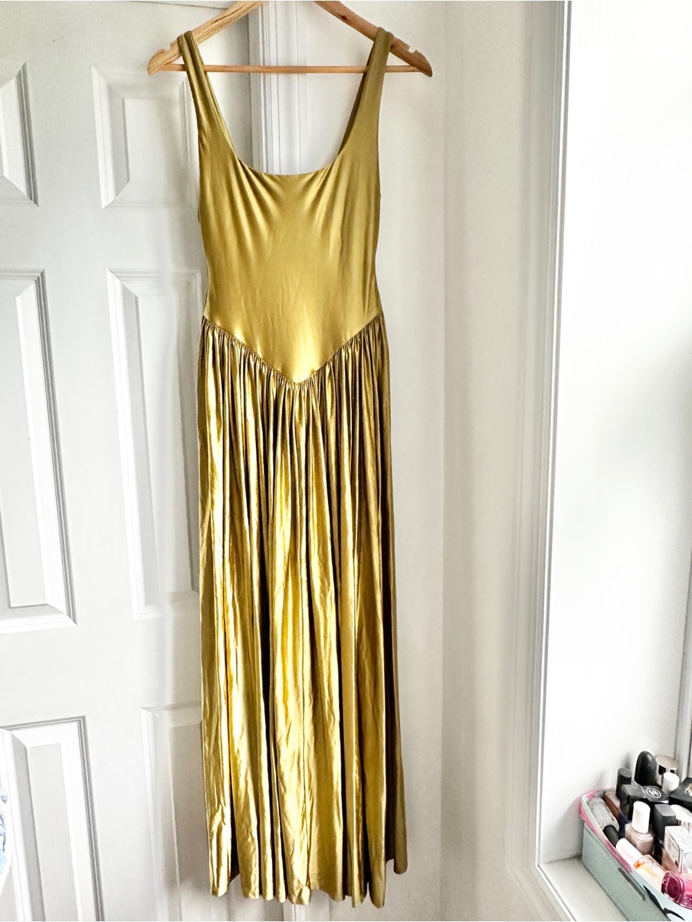 Delfi Collective Oriana Satin Scoop-Neck Maxi Dress in Olive - Picture 3 of 8
